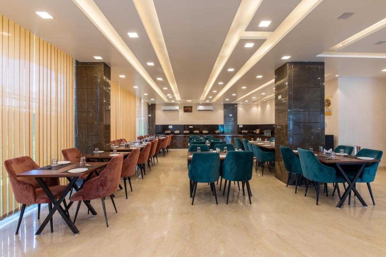 Hotel Vivaan Regency Haridwār Buitenkant foto