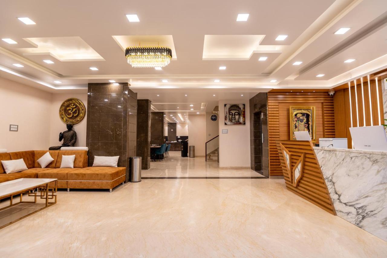 Hotel Vivaan Regency Haridwār Buitenkant foto