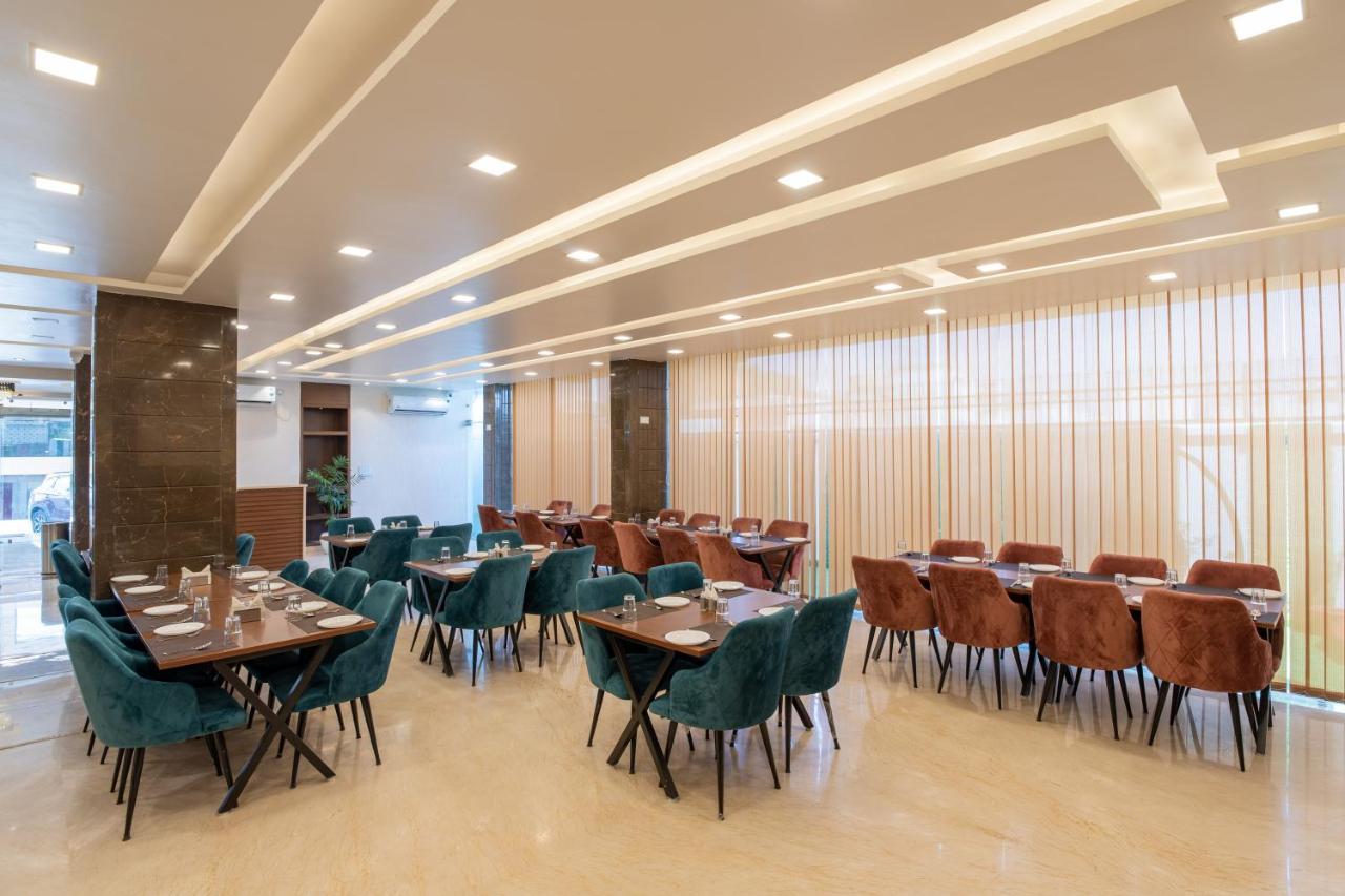 Hotel Vivaan Regency Haridwār Buitenkant foto