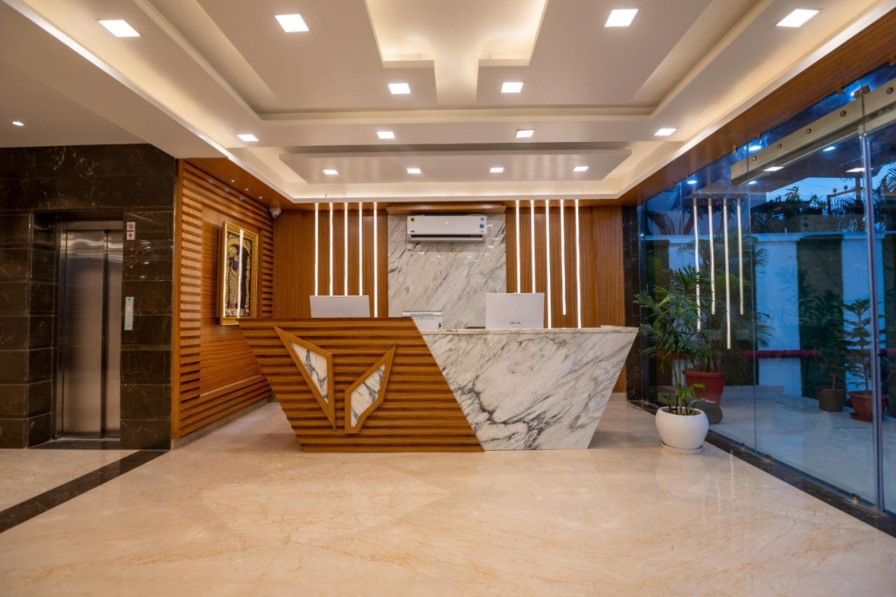 Hotel Vivaan Regency Haridwār Buitenkant foto